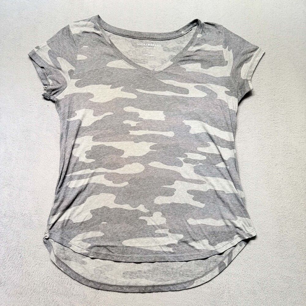 Lucky Brand Womens Large T Shirt Gray Camo V Neck Short Sleeve High Low Hem Top
